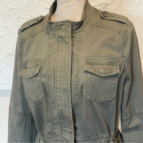 Express Army Green Utility Jacket Women’s Size Medium NWT - Picture 4 of 11